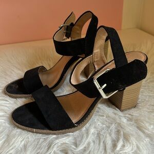 3 inch black heel with strap
